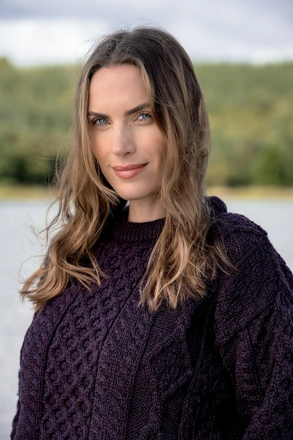 Aran Crafts Irish Soft Cable Knitted Crew Neck Unisex Sweater (100% Pure New Wool)