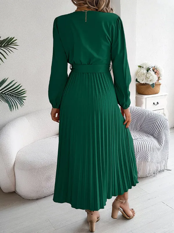 Classic Pleated Midi Dress for All Occasions