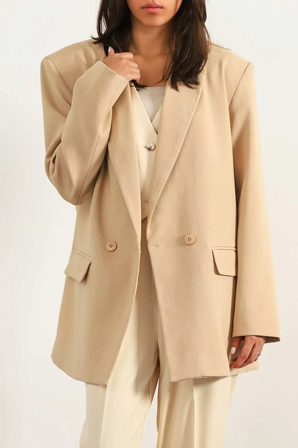 TAILORED OVERSIZED BLAZER